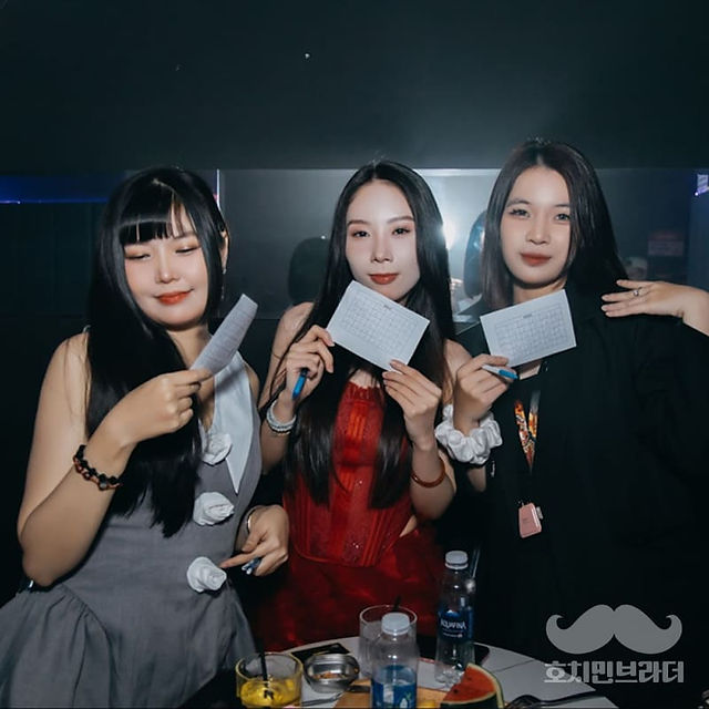 파워 클럽 방문객 사진