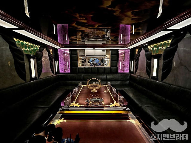 93KTV Room 6